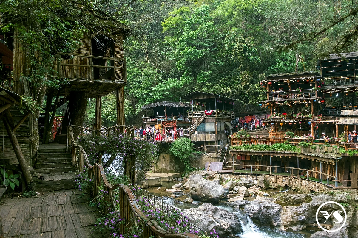 五星沙壩美景閣、夜寢列⾞、番西邦纜車、下龍灣國賓號6日(北出越航)


