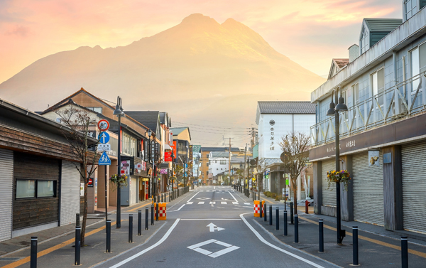 九州熊本人氣鐵道×海鮮市場×溫泉三大蟹精選5日(JX) 