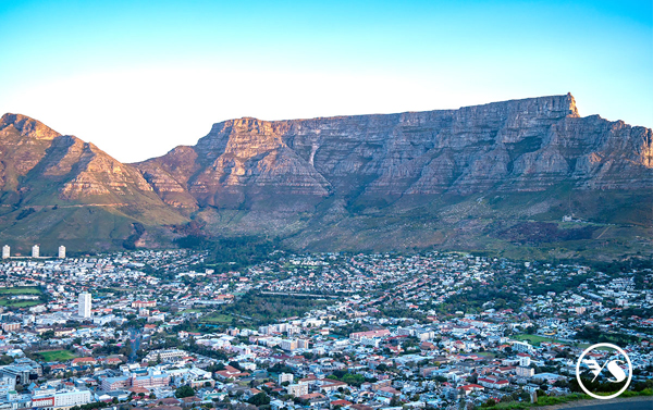 跨國獵遊~南非、辛巴威、尚比亞、波札那 維多利亞瀑布四國14天


