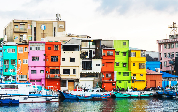 綠色旅遊精選~基隆海洋科學博物館、彩虹屋、情人湖步道二日
