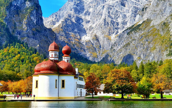 東歐【華麗奧捷】12天(EK) 維也納進／布拉格出
