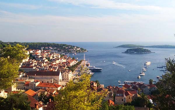 愛在巴爾幹半島~五星克.斯.波.蒙 四晚五星.兩大國家公園.三纜車.跳島13天(CI/BR)