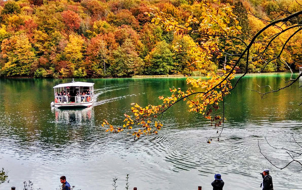 【阿聯假期】經典克斯匈10日EK~雙點進出、雙遊船、雙纜車、三大湖區