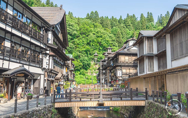 新綠東北~奧入瀨溪.秋田內陸鐵道猊鼻溪輕舟吟唱.銀山溫泉漫步五日(JX)
