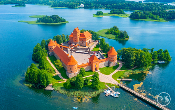 4/30【波蘭+波羅的海三小國+瑞典】14天(EK)