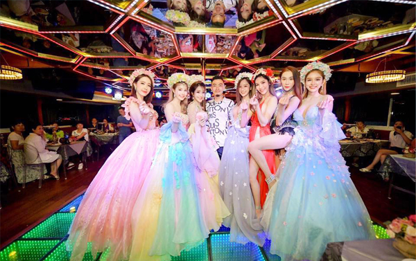 曼谷、芭達雅5日~大城長頸鹿拍照、全明星號、翡翠灣、無購物
