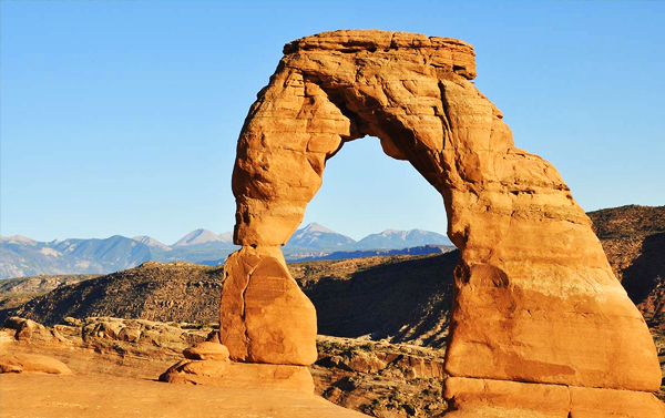 【華麗美洲】美西黃石｜季節限定｜六大國家公園拱門奇景紀念碑谷羚羊峽谷傑克遜12天