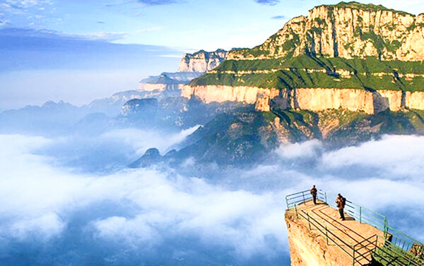 河南聖地老君山、龍門石窟、清明上河園、大峽谷雲台山 、天界山８日(自由行)