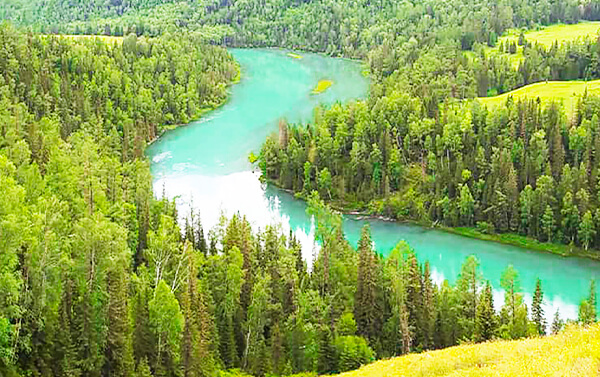  北疆印象 烏倫古湖水上雅丹 禾木一晚 那拉提草原 天山花海 三排座車 11/12日
(自由行)