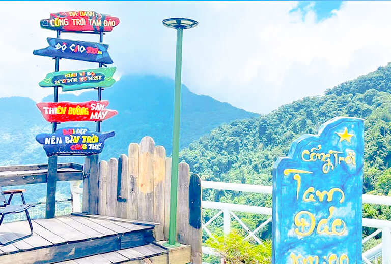 河內歐風三島５日～岸上下龍灣三祝寺、日月女神號遊下龍灣遊下龍灣、仙境天門山