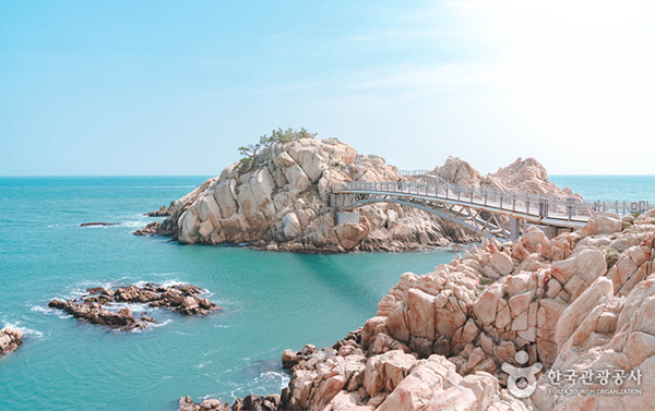 浪漫釜山~佛國寺.海岸列車.蔚山奇景.甘川洞.美食饗宴4日(不走人蔘保肝)