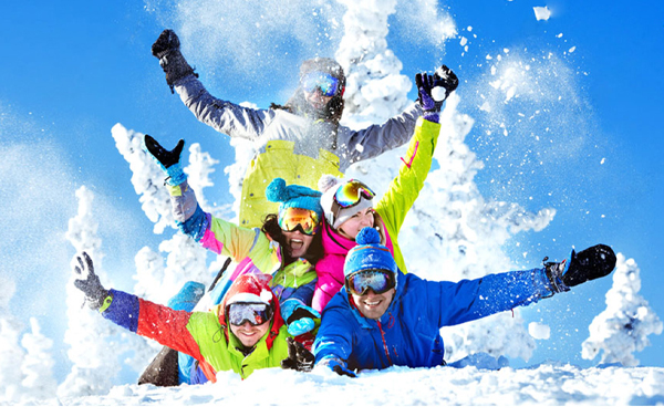 【喜樂韓遊五日】(RF)草莓採果.戲雪趣.樂天世界+水族館.傳統韓屋.潮流明洞(不走人蔘保肝)