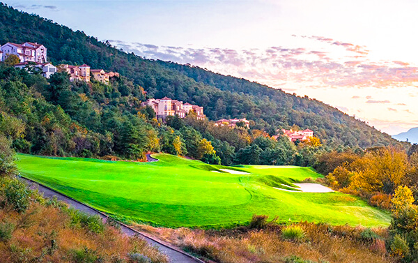 雲南昆明頂級春城高爾夫自由行5天3場球