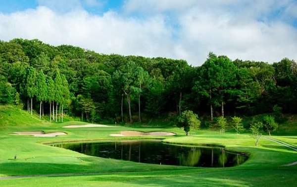 長榮航空假期~神戶周末高爾夫、和牛燒肉、三餐全包4天2場球
