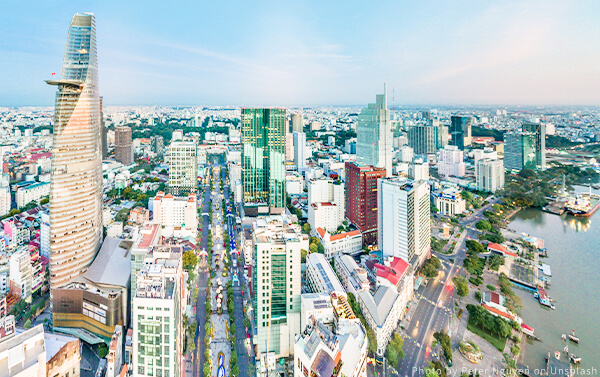 胡志明 + 平陽高爾夫 – 五星住宿5天4場球